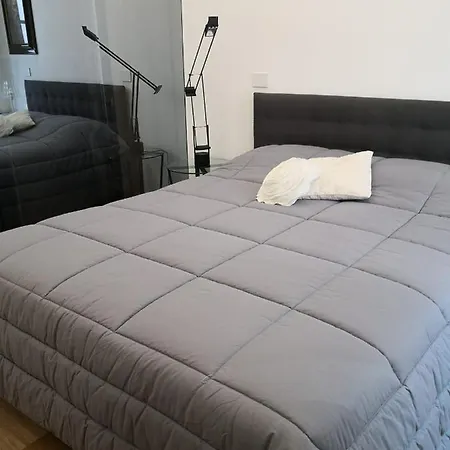 Appartamento Casa del Conte Massimiliano Roero Cuneo Esterno foto
