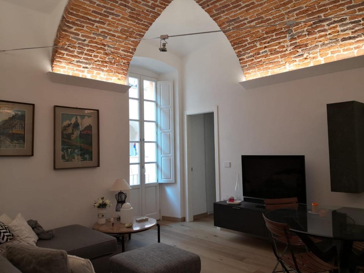 Apartment Casa Del Conte Massimiliano Roero